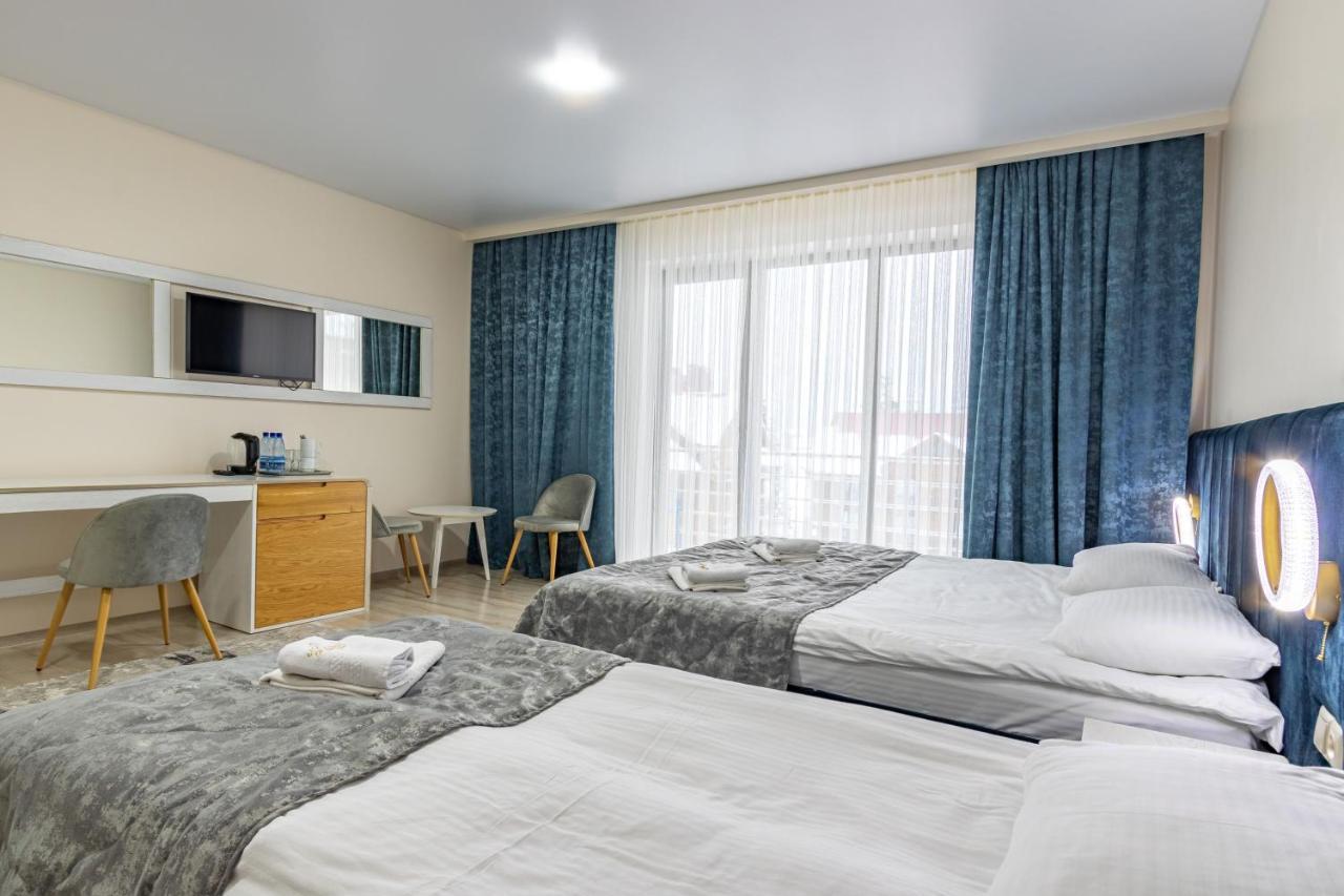 Elena Spa Resort Bukovel Exterior photo
